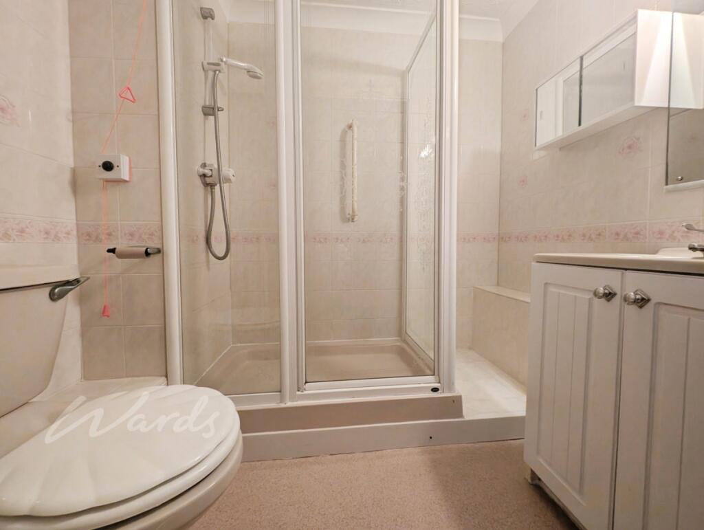 Apartment in Canterbury - View 4