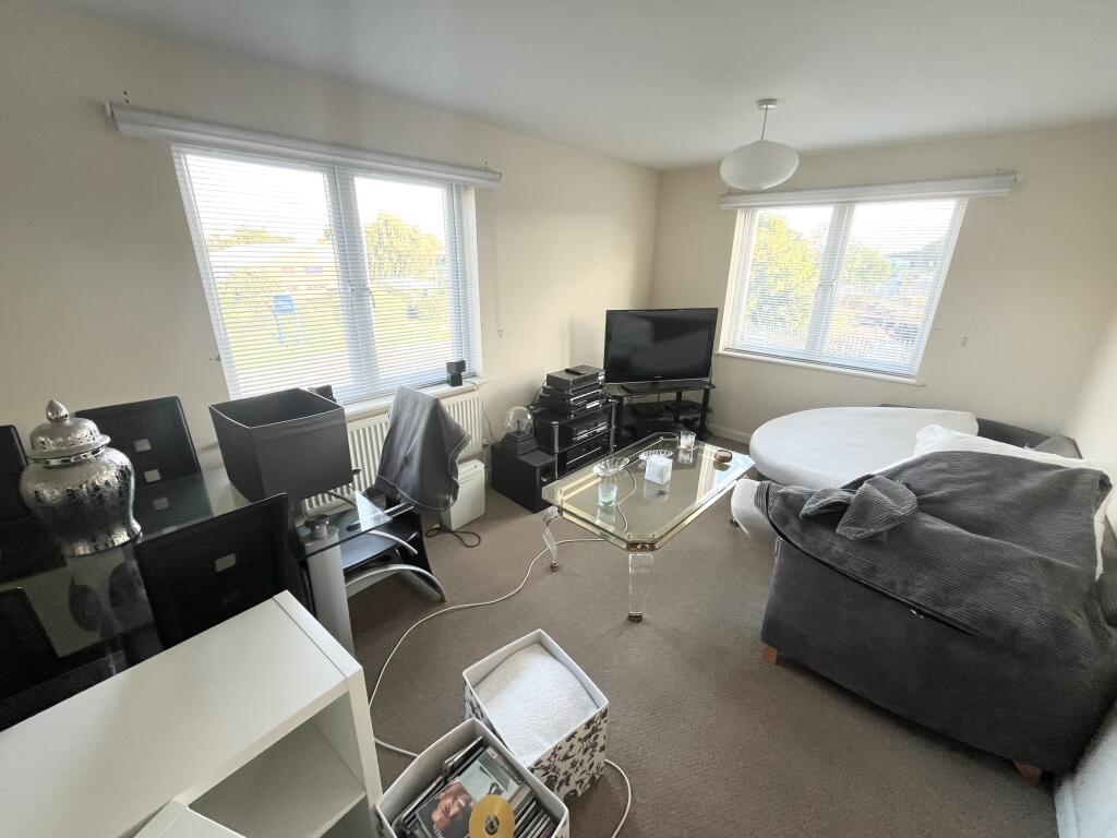 Apartment in Cardiff - View 2
