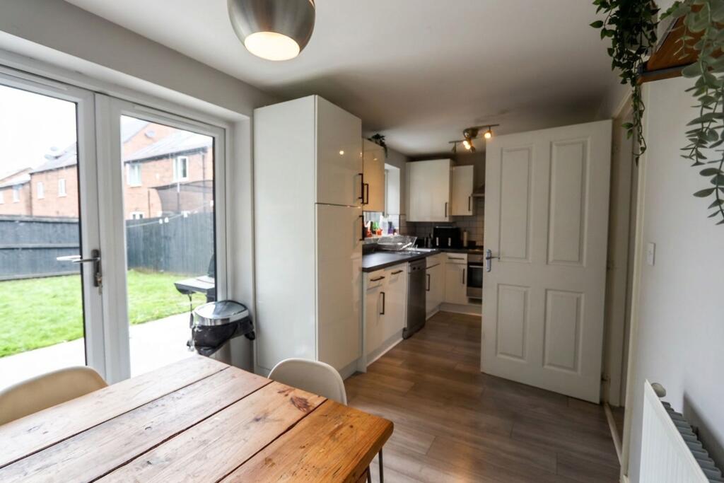 House in Lancaster - View 6