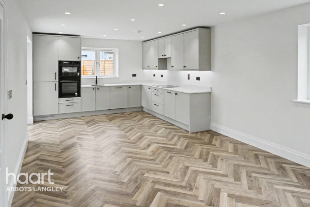 Additional image 3 of Ashridge Drive, St Albans