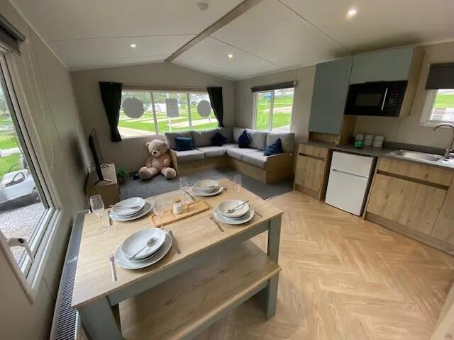 2024 Victory Lifestyle, Newhaven Holiday Park, Buxton, Derbyshire, SK17 0DT - View 3