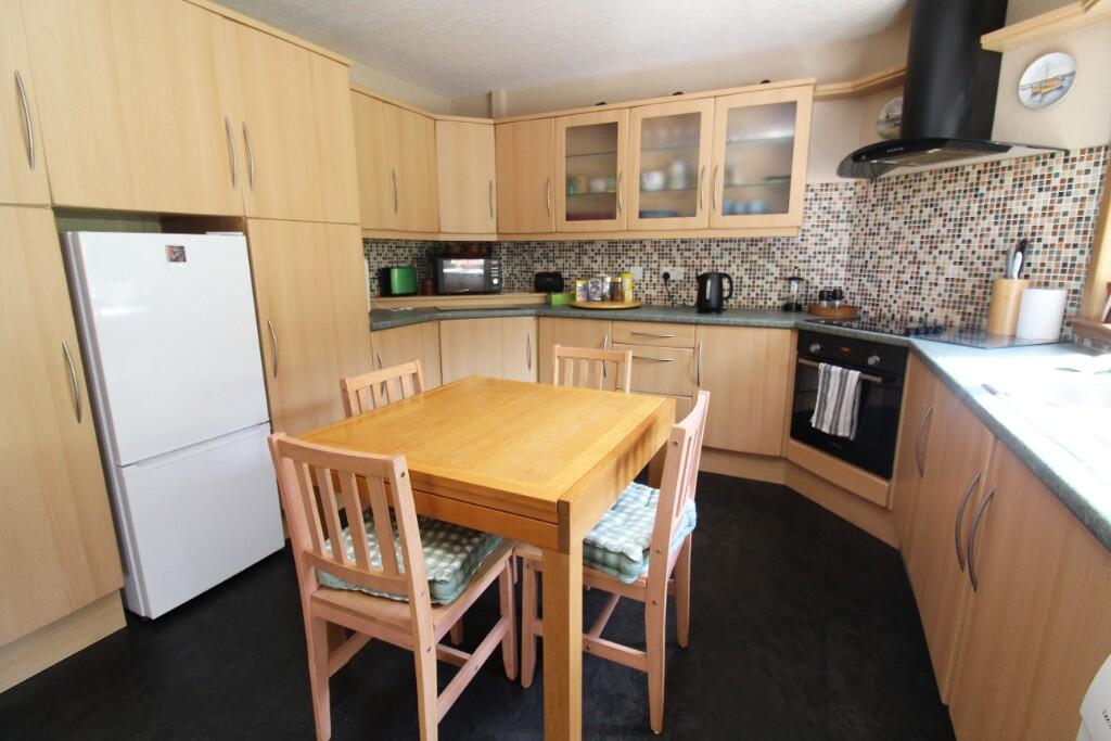 House in Aberdeen, Moray - View 4