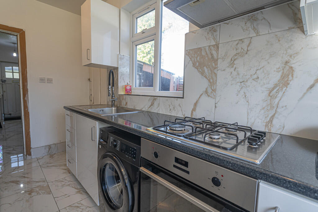 Additional image 7 of Endwood Court Road, Handsworth Wood