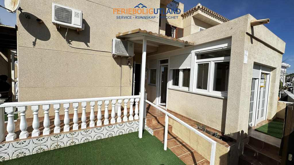 Main image of property: Valencia, Alicante, Playa Flamenca