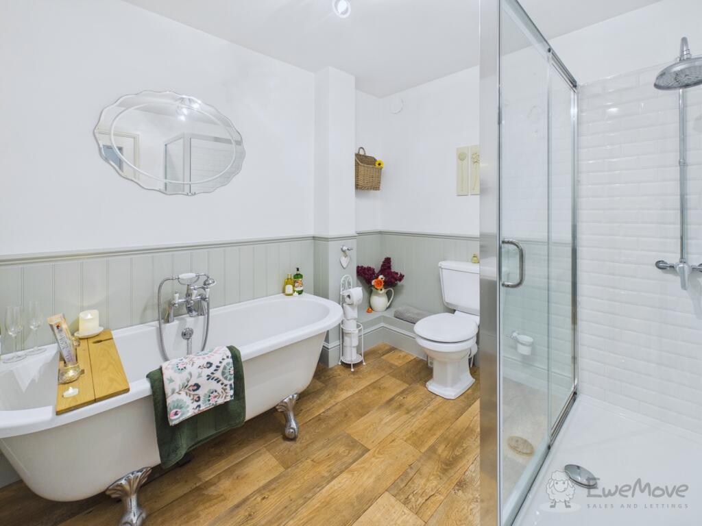 House in Shrewsbury - View 4