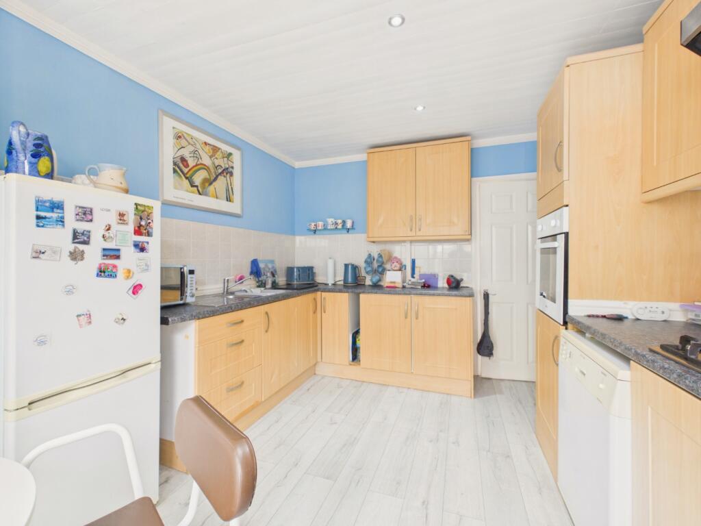 House in Hull, Kingston upon Hull - View 4