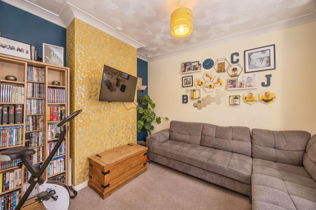 House in Portsmouth - View 2