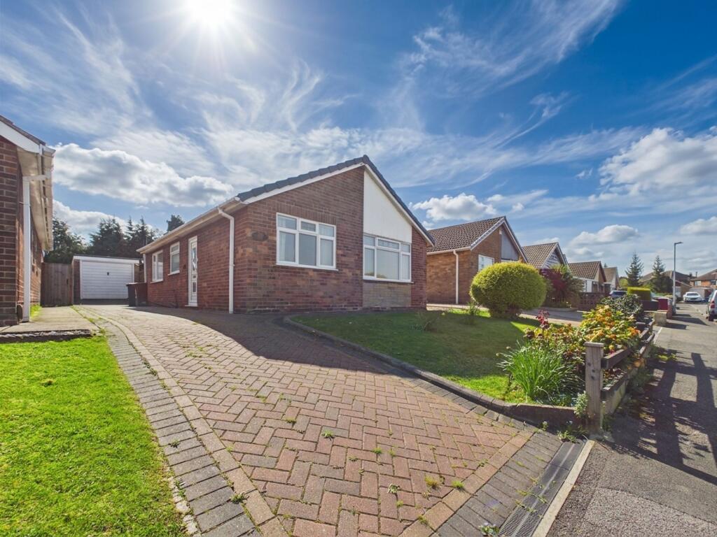 Main image of property: Towes Mount, Carlton, Nottingham