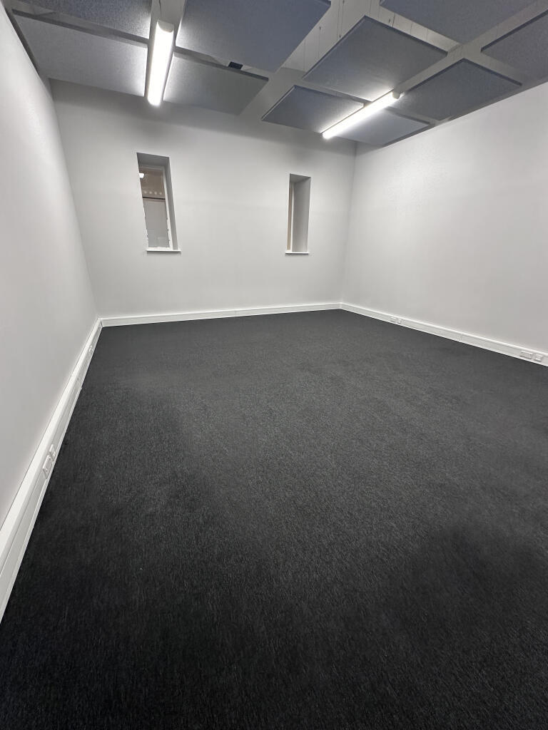 500 sqft office Northlight Brierfield