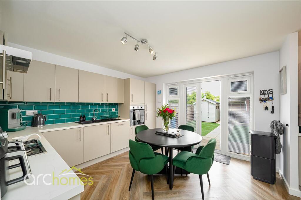 House in Wigan, Howe Bridge - View 3