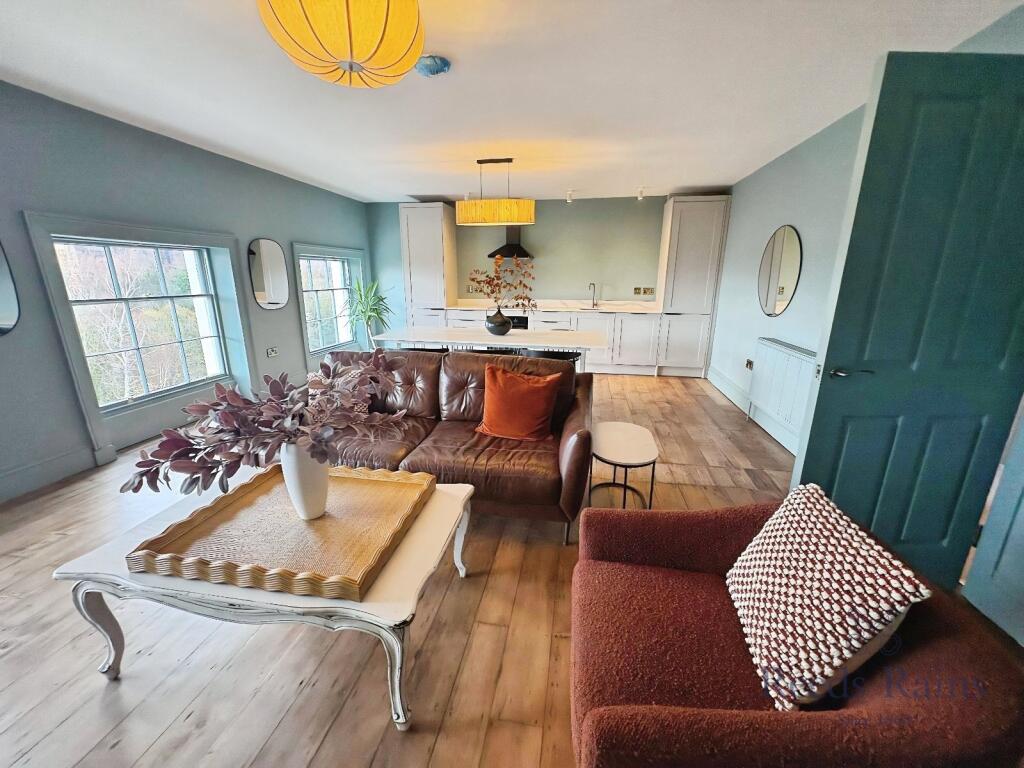 Apartment in Liverpool - View 2