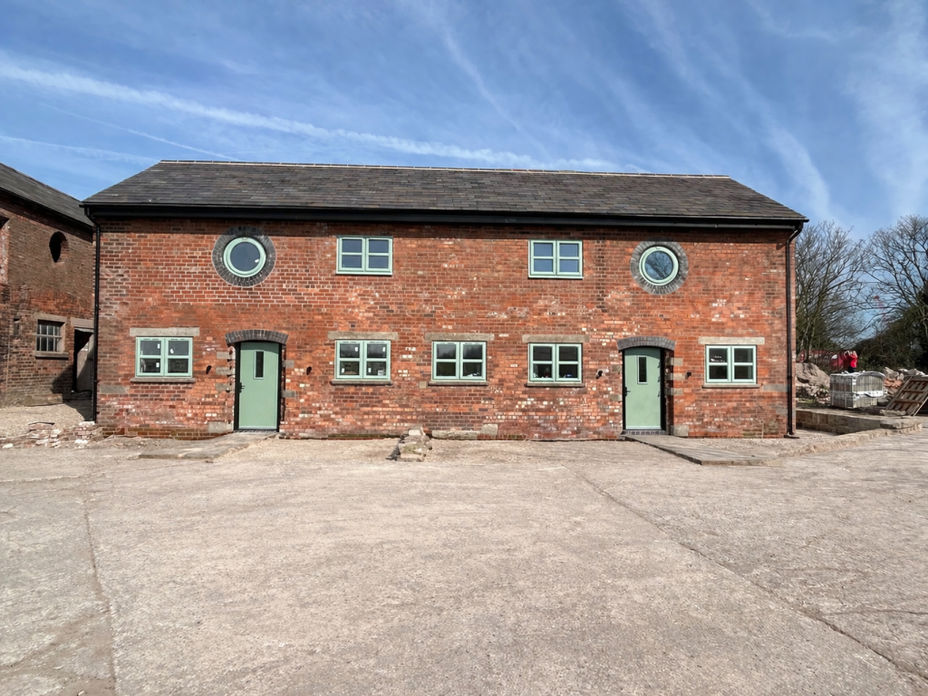 Main image of property: Thornton Barns, Chester, CH2 4JQ
