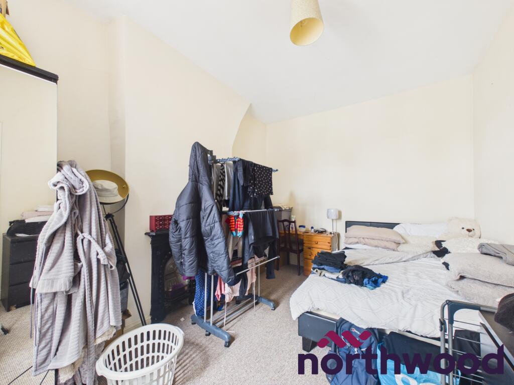 West Street, Crewe, CW1 - More