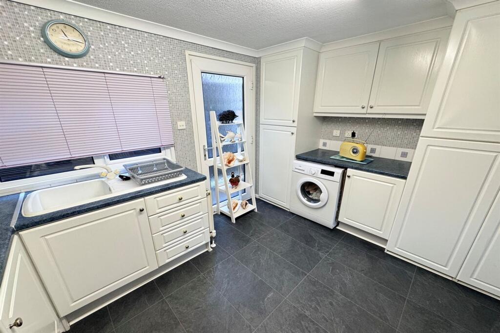 Whaley Bridge, Tunstead Milton, SK23 - More