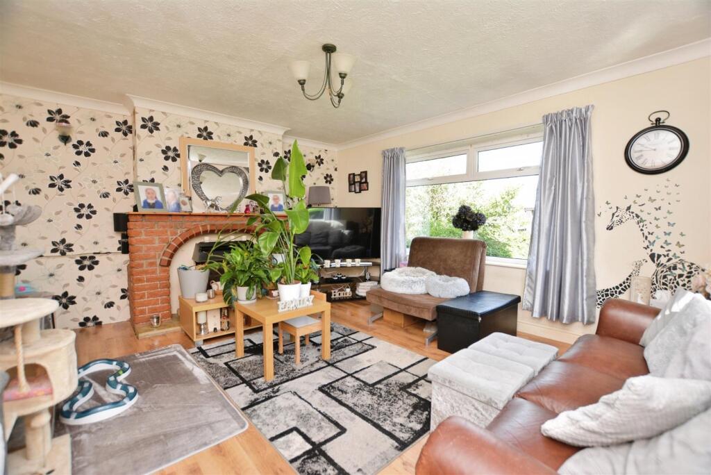 House in Doncaster - View 2