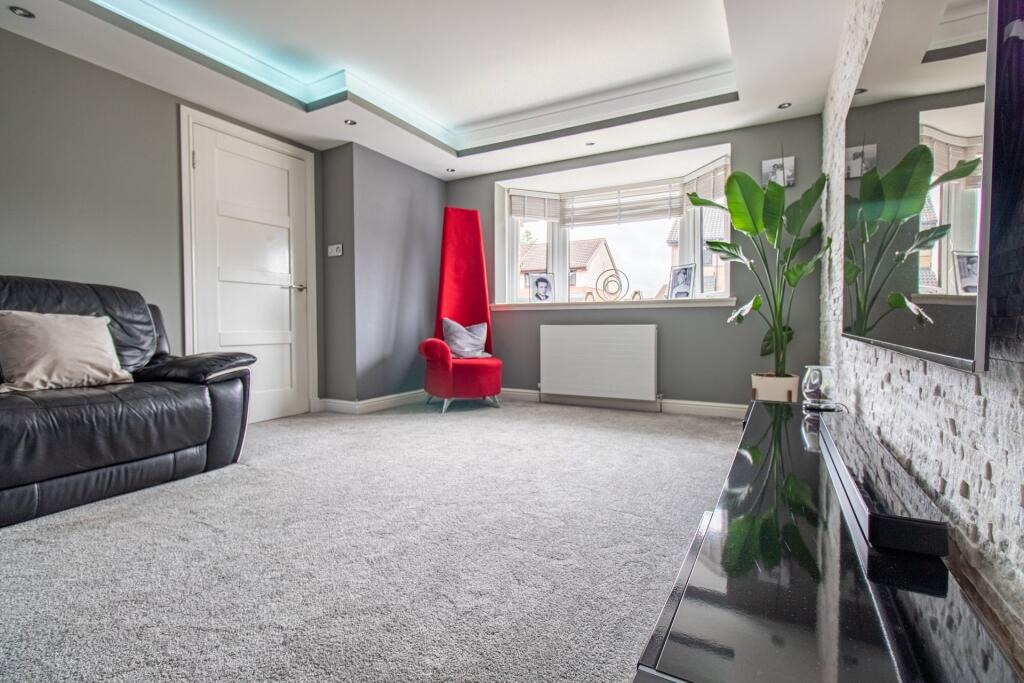 House in Livingston, Eliburn - View 4