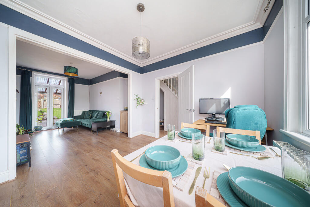 Linden Place, Trowbridge - View 6