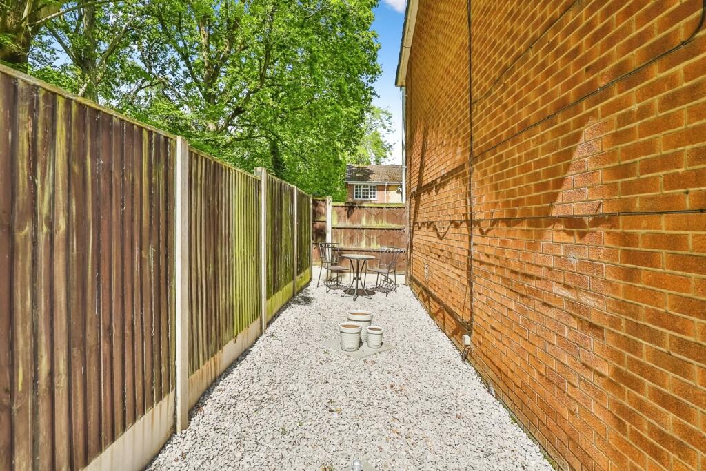 House in Ashfield, Nabbs, Hucknall - View 5