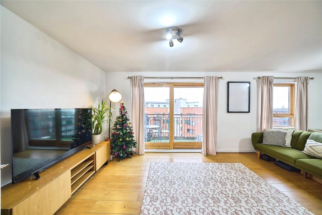 Cam Road, London, E15 - View 5