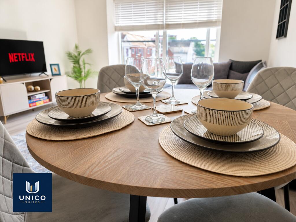 Apartment in Milton Keynes - View 5