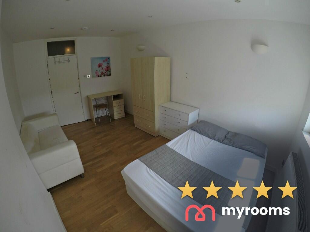 Main image of property: Kings Road, London, SW10