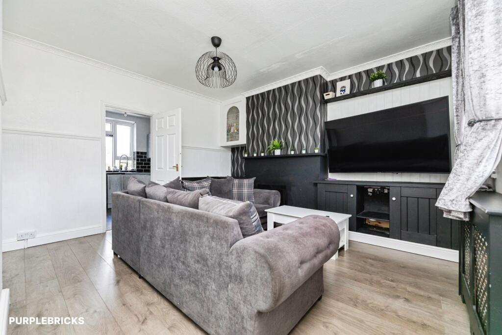 House in Sheffield, South Yorkshire - View 5
