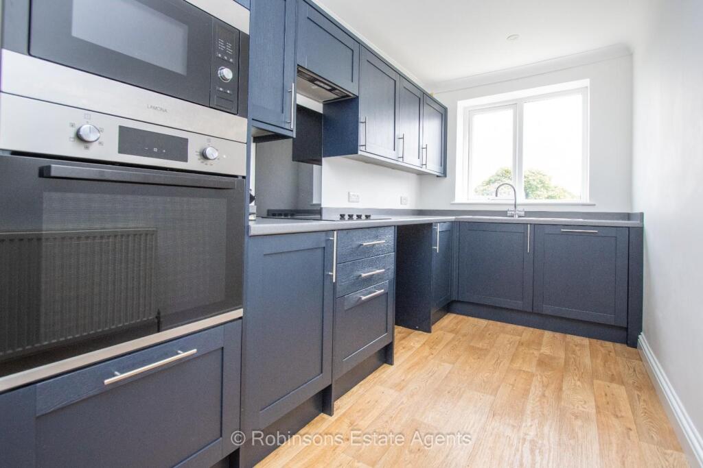Hawthorn Crescent, Quarrington Hill, Durham photo 3