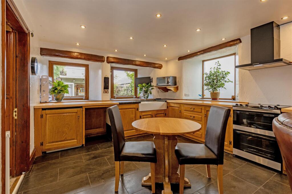 House in Stockport - View 4