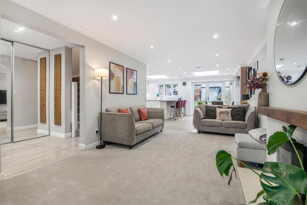 House in Stevenage - View 5