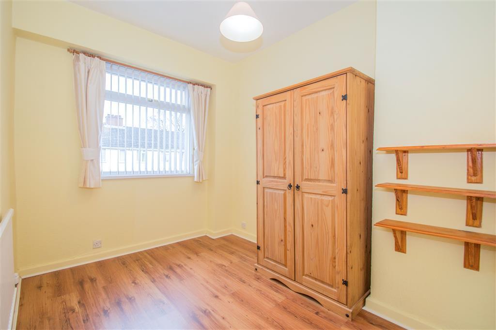 House in Newport - View 5