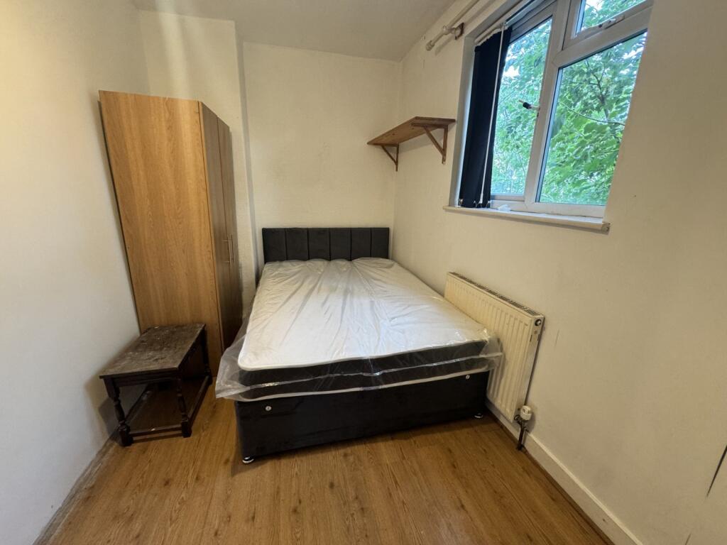 House in Leeds - View 5