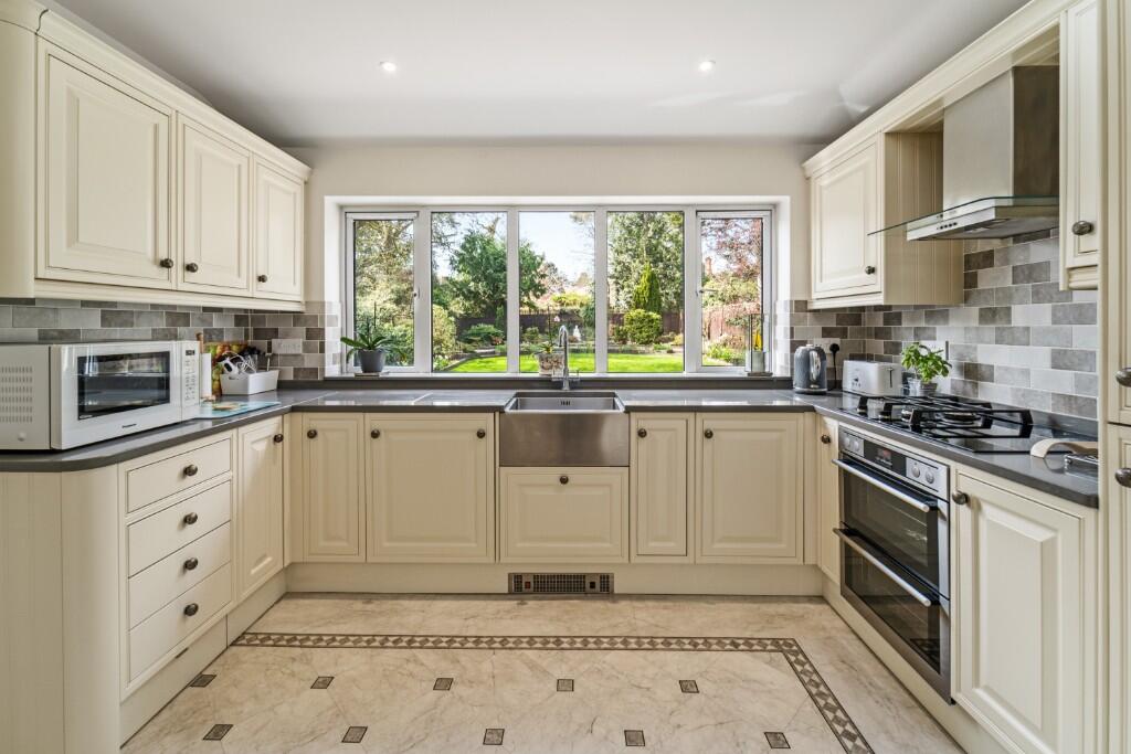 Additional image 11 of Warwick Road, Solihull, B91