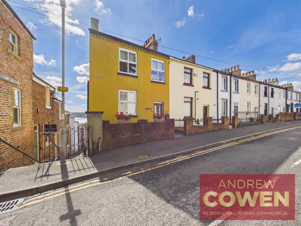 House in Scarborough, North Yorkshire - View 2