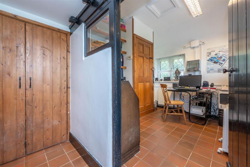 Additional image 16 of Vicarage Hill, Tanworth-In-Arden, Solihull