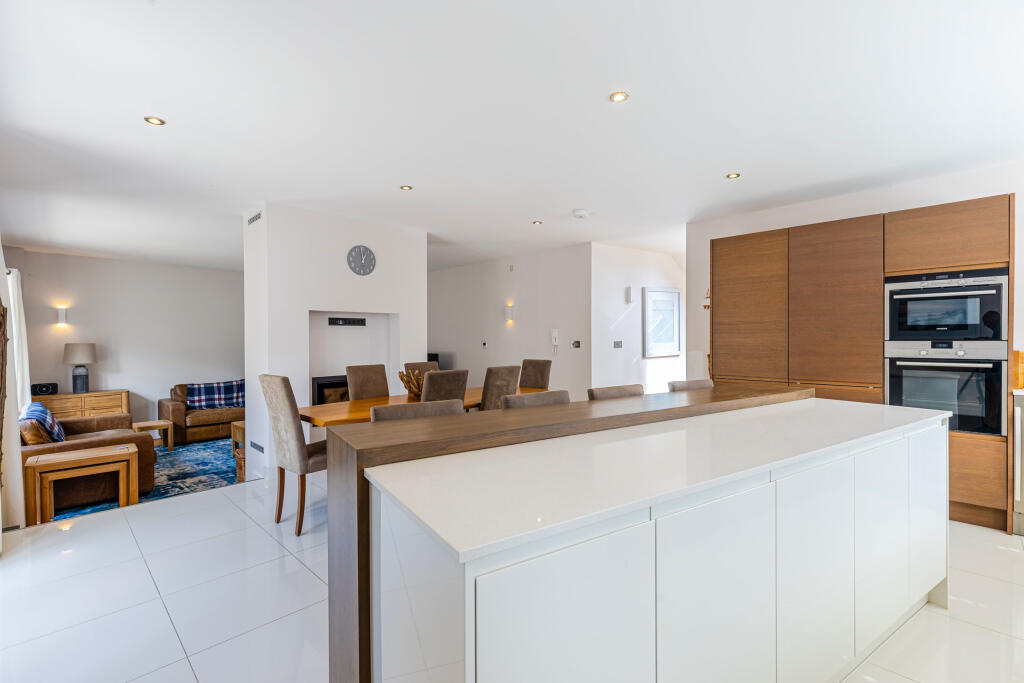 House in Torquay - View 5