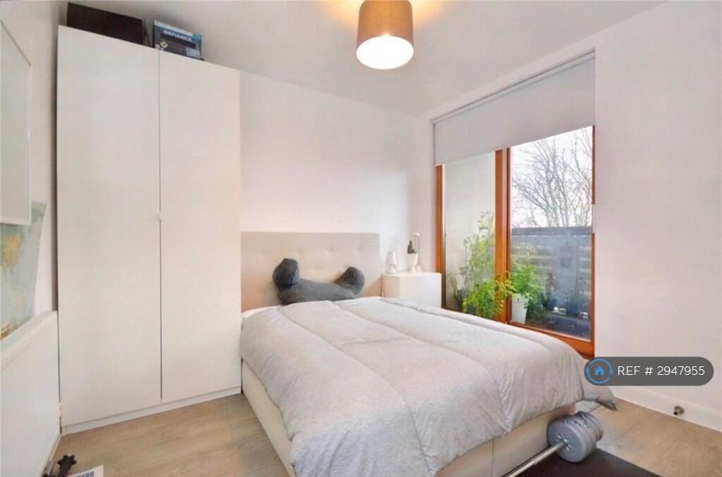 Main image of property: Bywater Court, Castleford, WF10