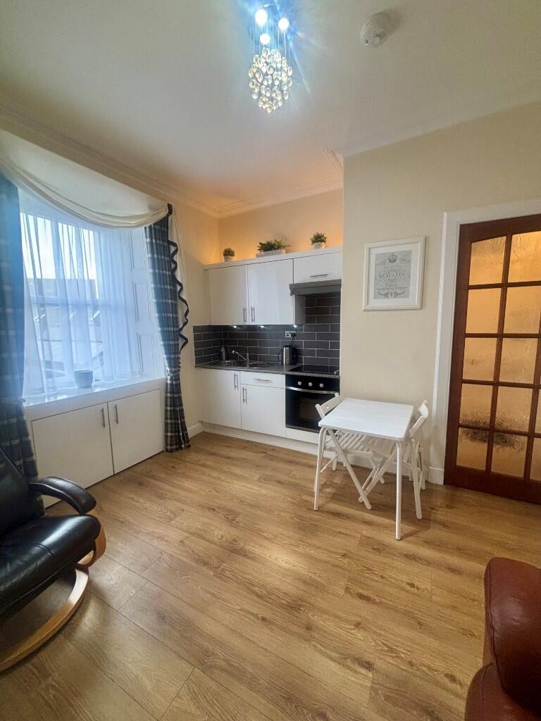 Apartment in Kirkcaldy - View 4