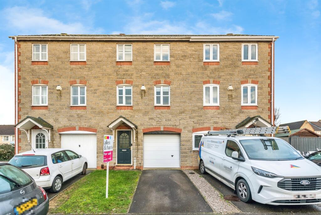 Main image of property: Bergamot Place, Oxford