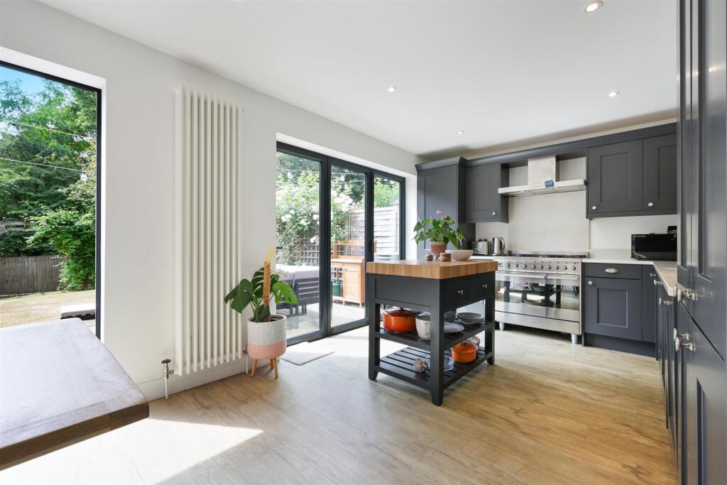 Main image of property: Ifield Close, Redhill
