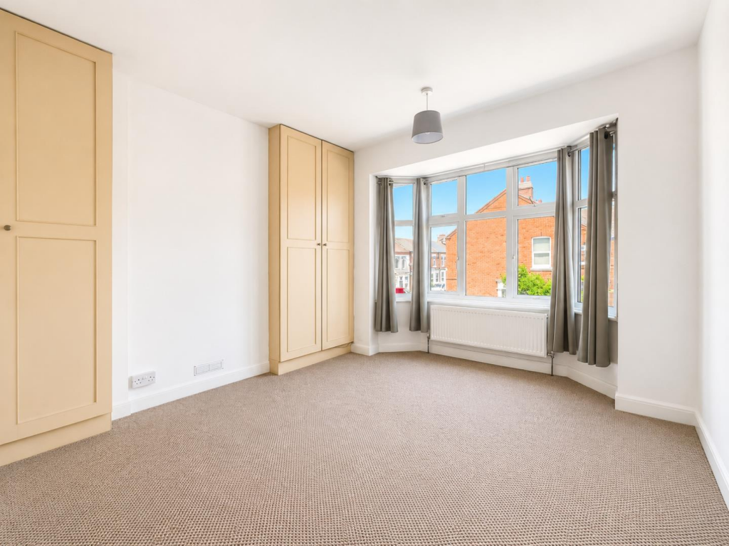 House in Northampton, Abington - View 3