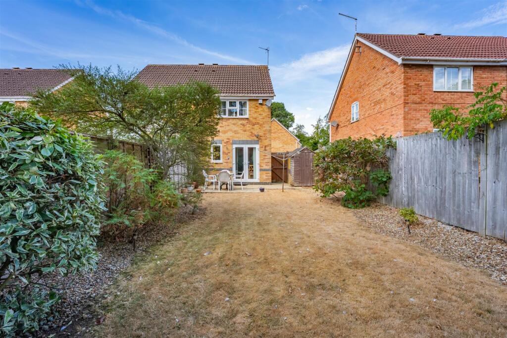 House in Northampton, Burton Latimer - View 4