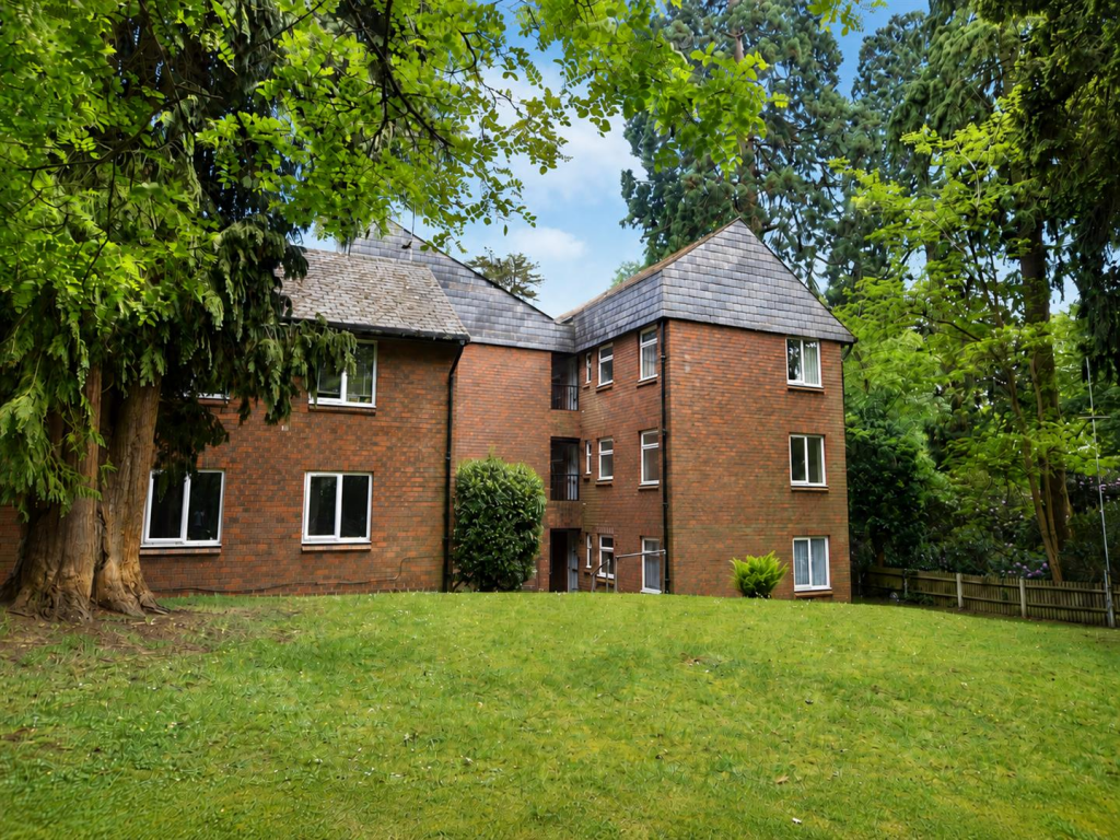 Main image of property: Tall Pines, Plantation Road, Leighton Buzzard