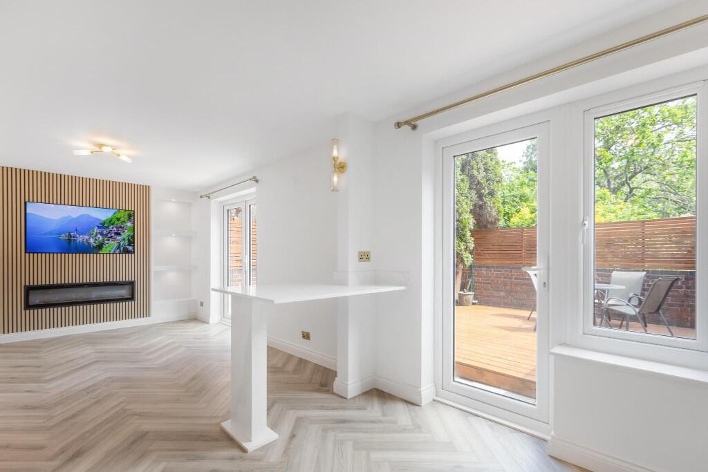 Main image of property: Crofts Street, London, E1