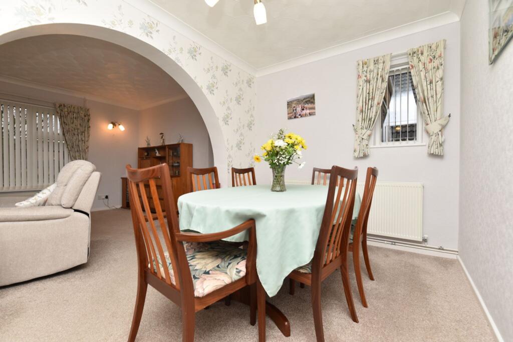 Ramsey Road, St. Ives, PE27 photo 4