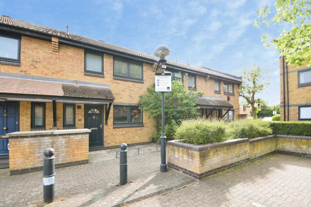 Main image of property: Taeping Street, London, E14
