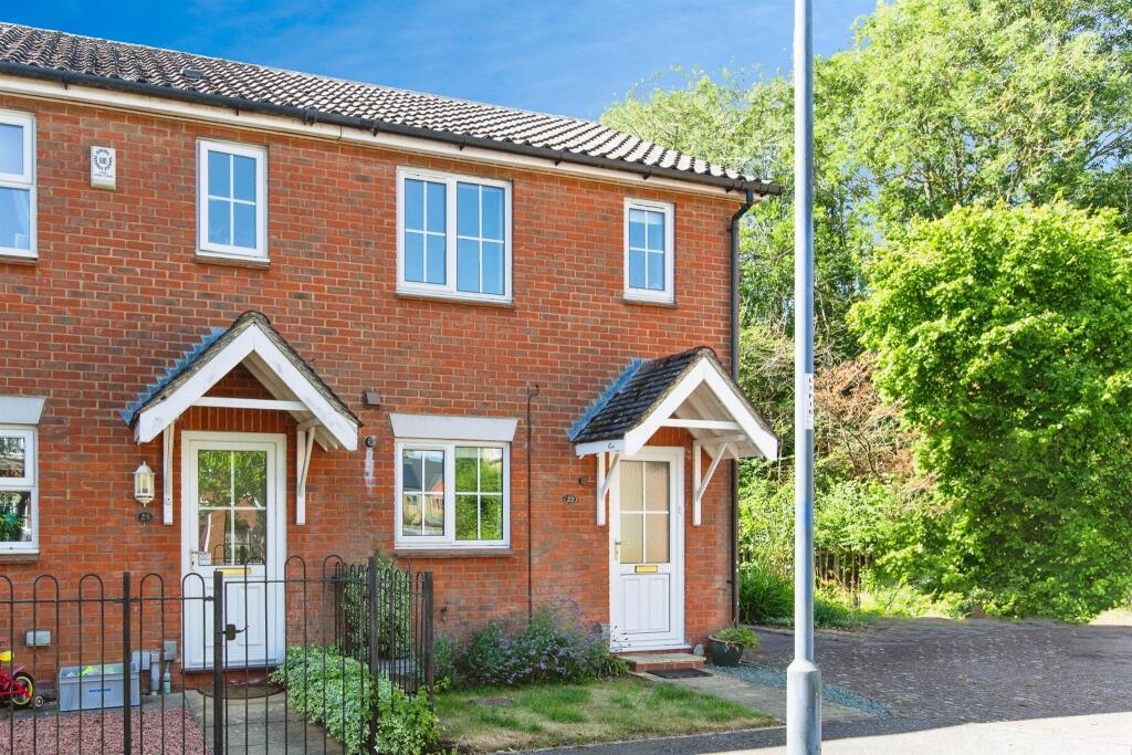 Main image of property: Chaffinch Walk, Great Cambourne, Cambridge