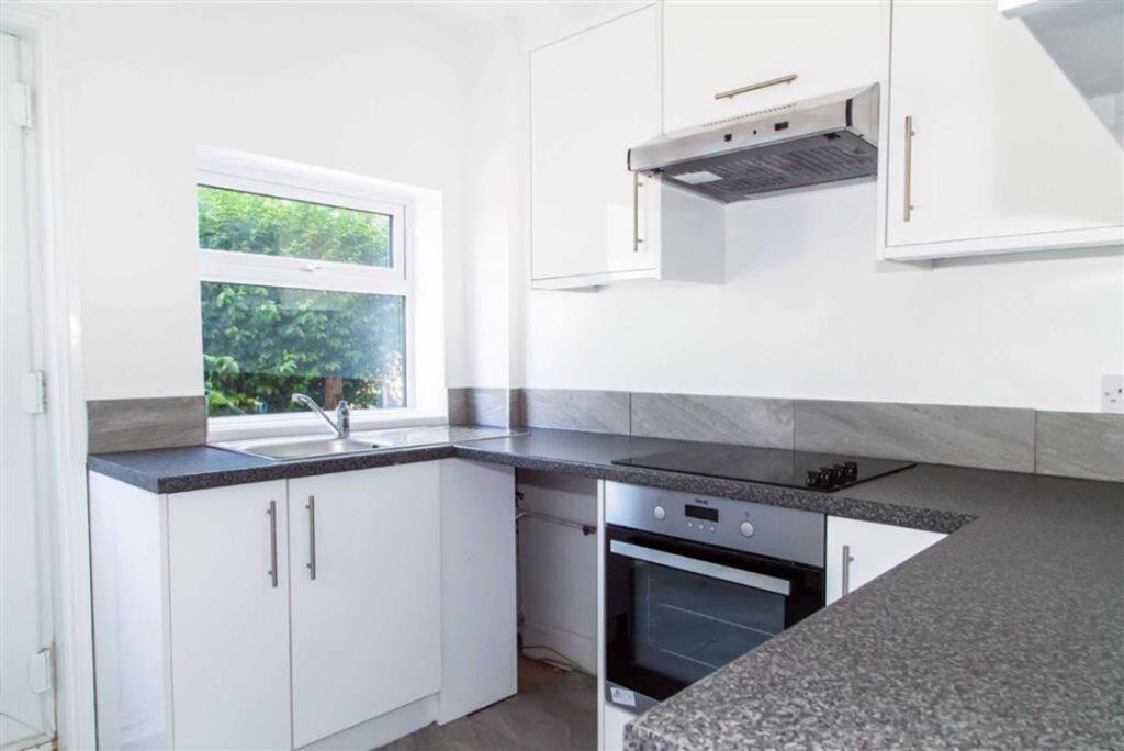 House in Doncaster - View 3
