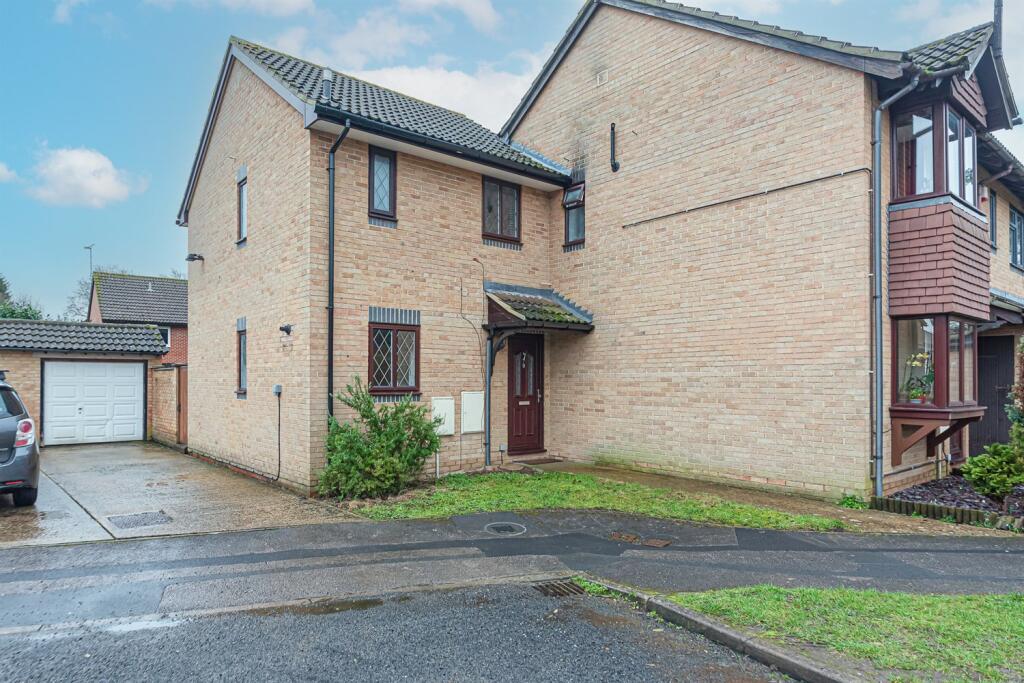 Main image of property: St James Road, Finchampstead, RG40