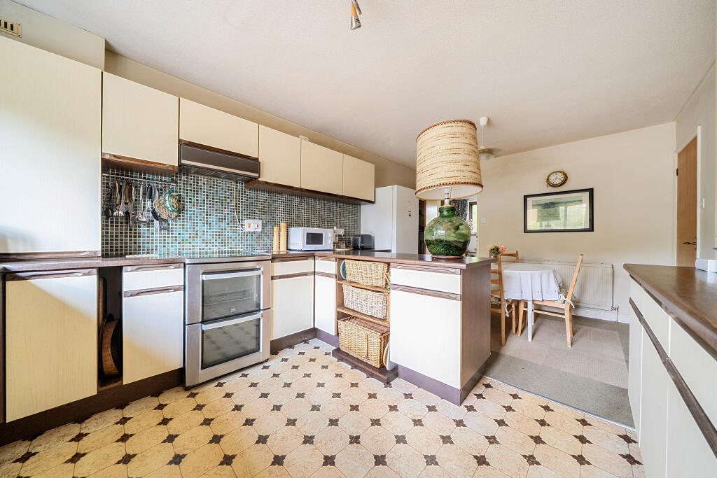 House in Cherwell, Deddington - View 4
