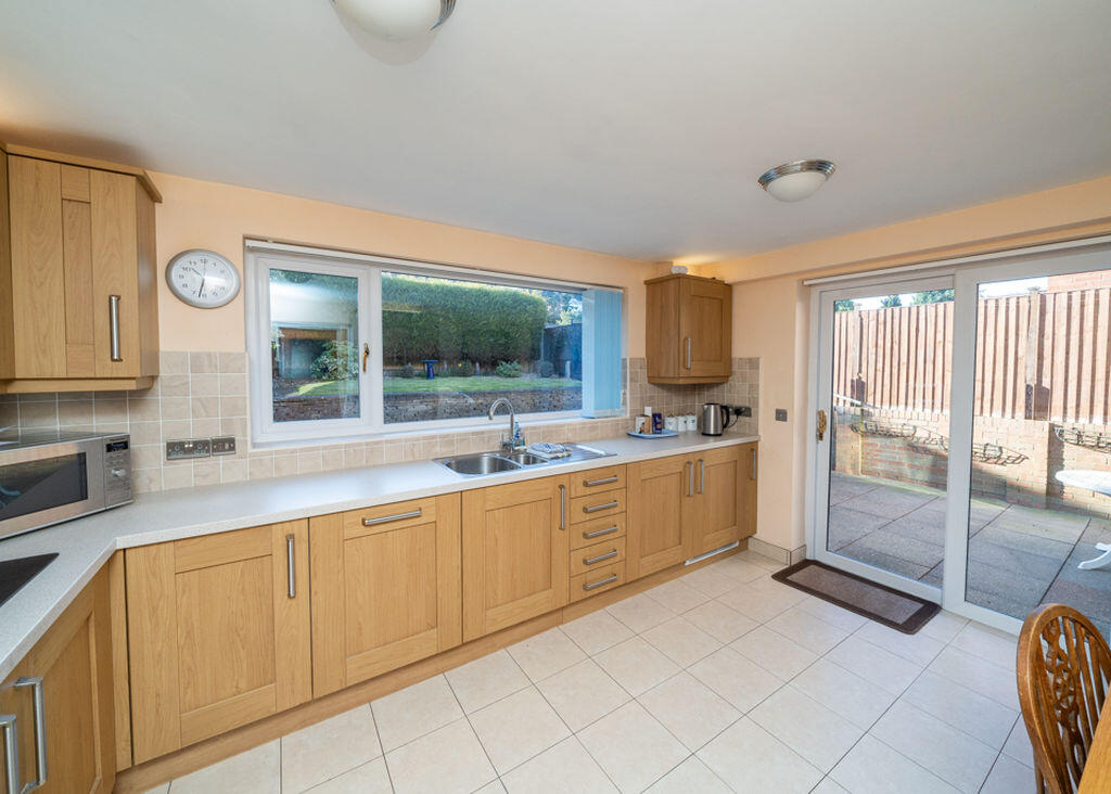 Granville Drive, Kingswinford photo 2